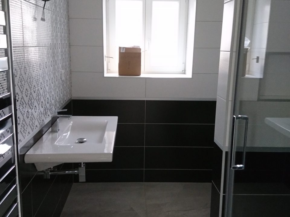 Koupelna RD v Č.Brodě 2016